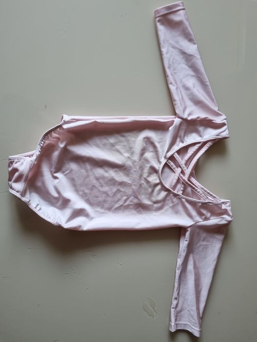 Спортивные гимнастические купальники для девочки 3-4-5 лет.