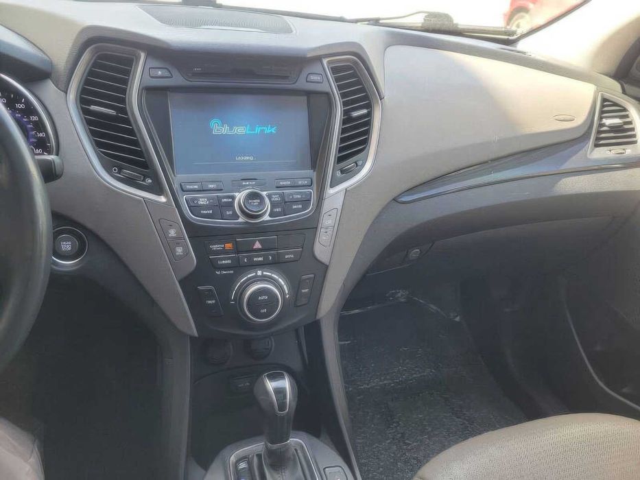 Hyundai SANTA FE      2015
