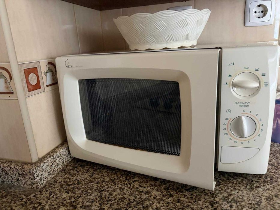 Microondas Branco