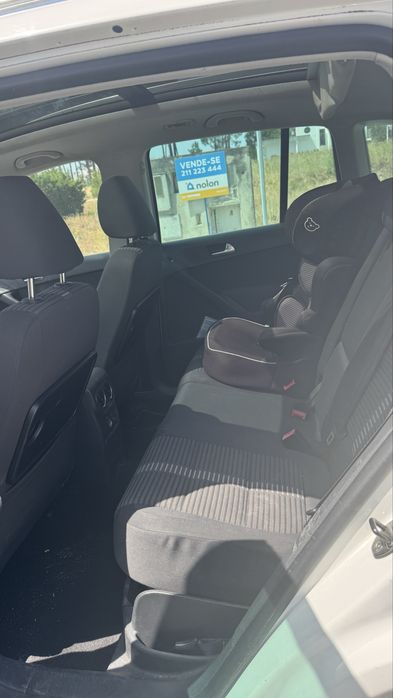 VW Tiguan 2.0  TDI BlueMotion com Teto Panorâmico