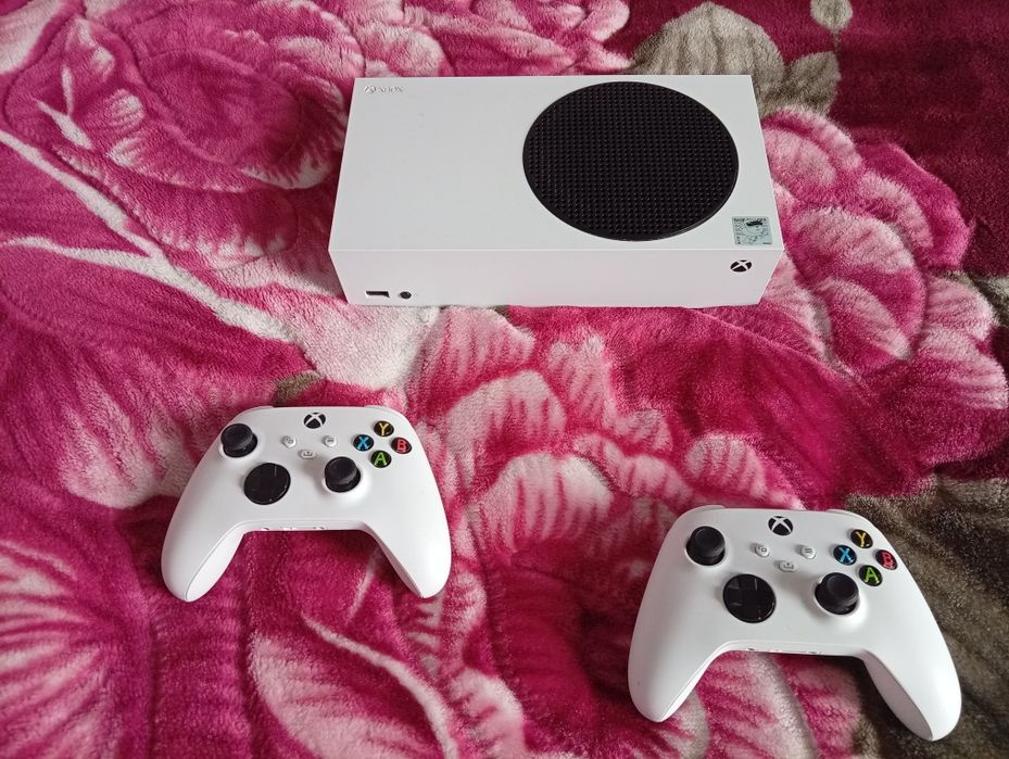 Продам хbox series s