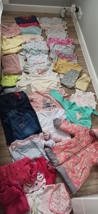 Duża paka ciuchów rozmiar 86