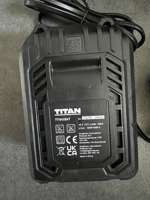 Акум.пила ,паркетка Titan TT 1940CSW