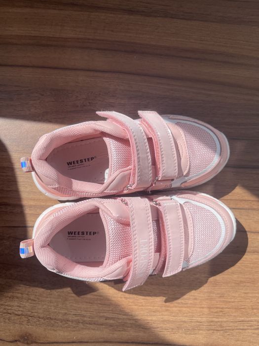 Кросівки для дівчинки