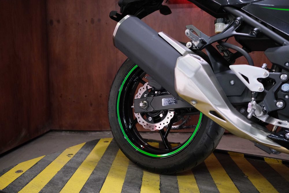 Kawasaki  Ninja 400 із Японії