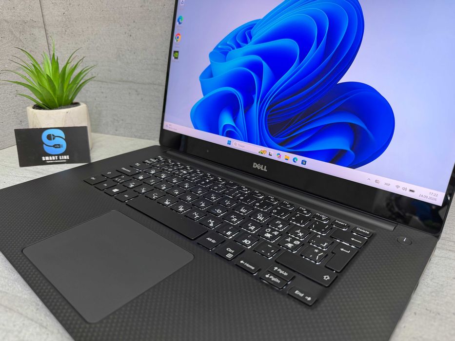 Сенсорний ноутбук Dell Xps 15 9550/i7-6700HQ/Nvidia/4k ips/256gb ssd