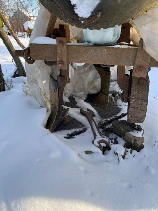 Продам Т-25 з документами та повним комплектом агрегатів