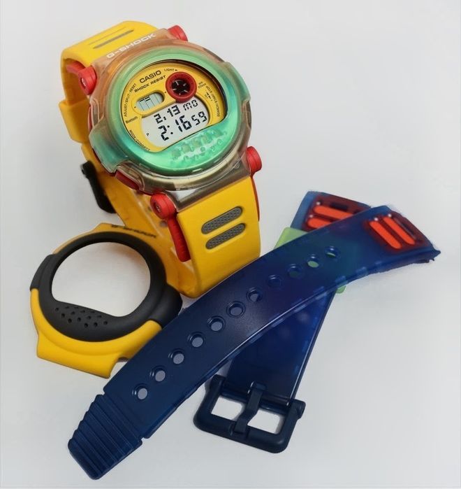 Casio G shock  G-B001MVE-9 new, original,