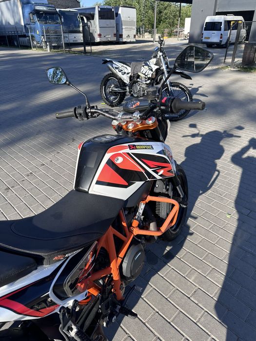 Ktm duke 690 2016