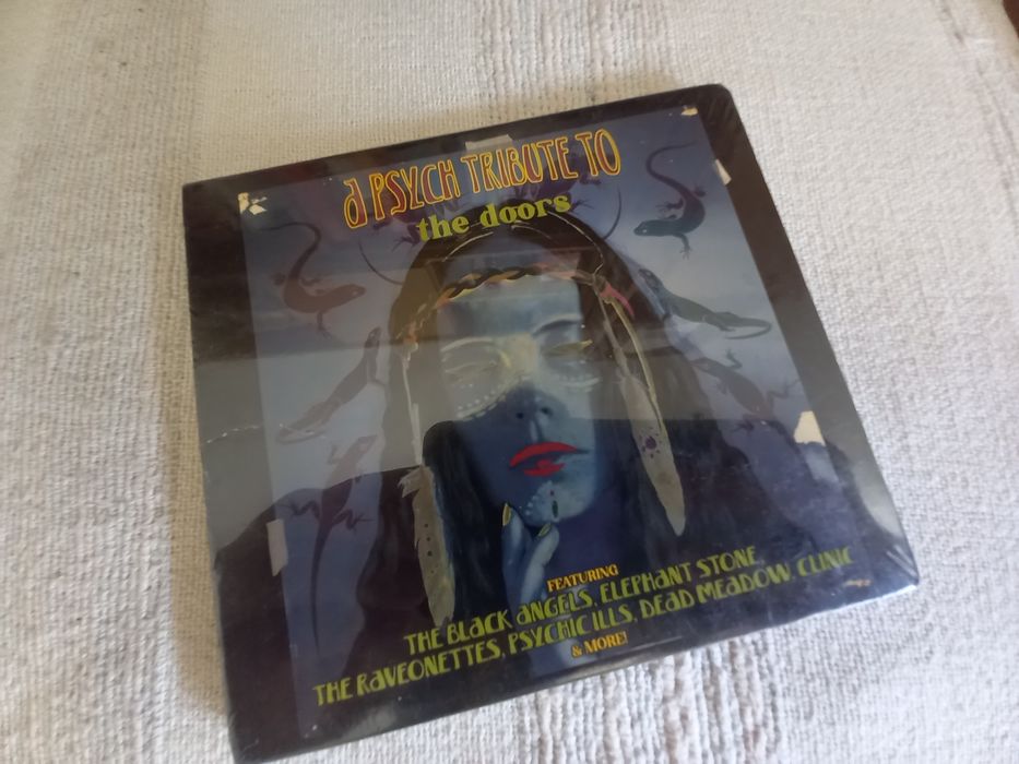 Cd de homenagem aos The Doors