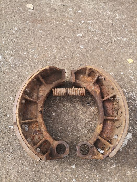 Szczęka hamulcowa BSS Brandys 9t 12cm