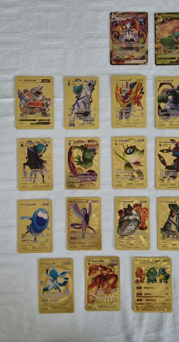 Cartas Pokémon Douradas