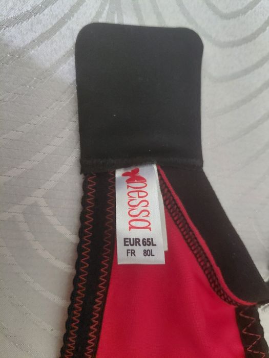 Biustonosz Nessa 65L