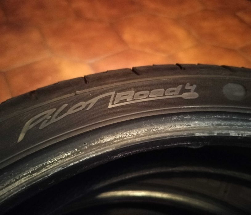 Pneus Michelin Pilot Road 4 (120/70r17 + 180/55r17)