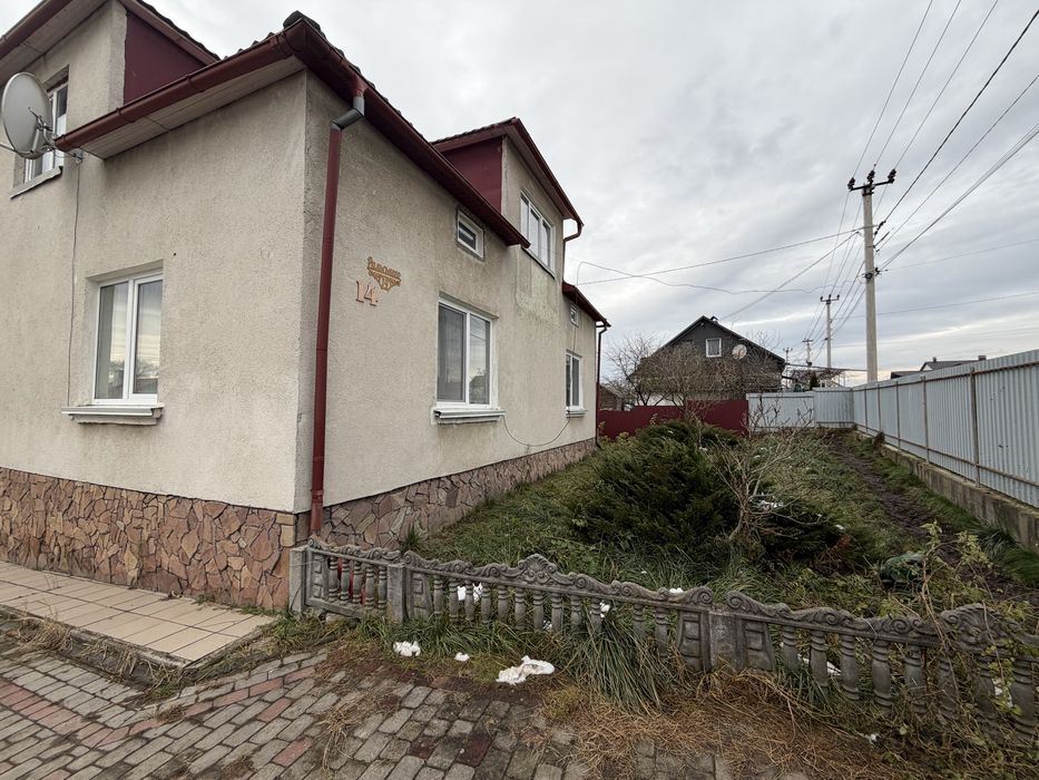 ПРОДАЖ Будинку Пустомити 3 кім 20 сот землі + 2 поверх