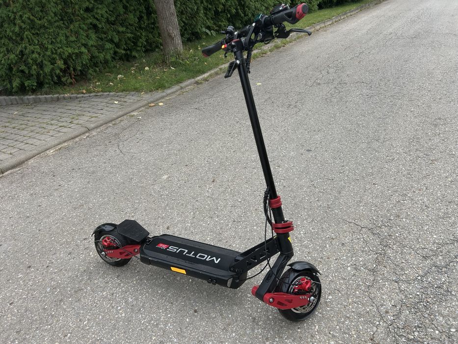 Motus pro 10 hulajnoga elektryczna