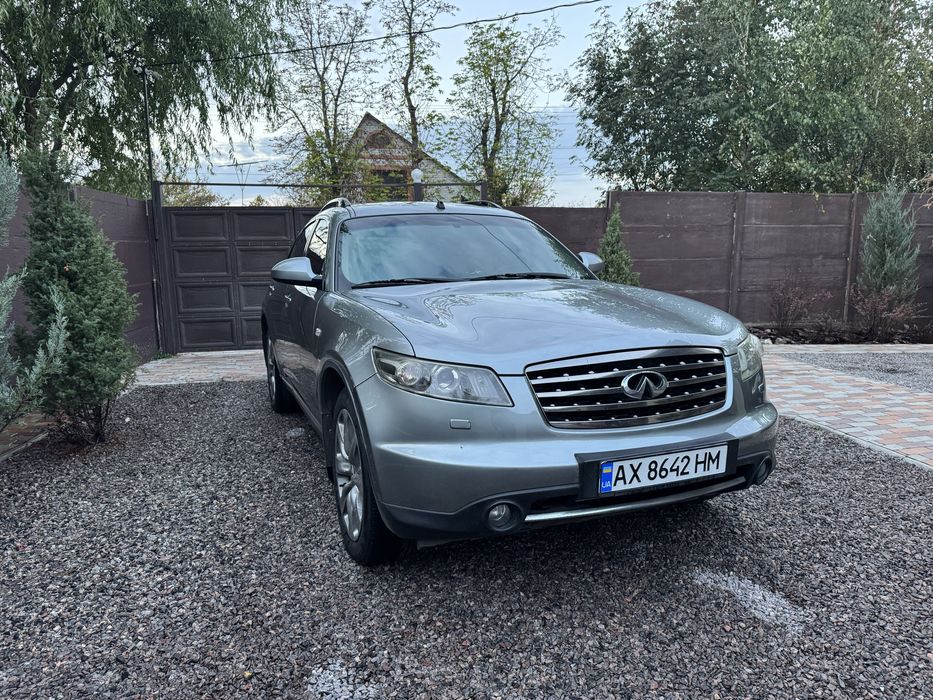 Infiniti FX35 ВЛАСНИК