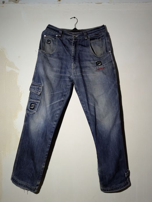 Fubu jeans innovative 32