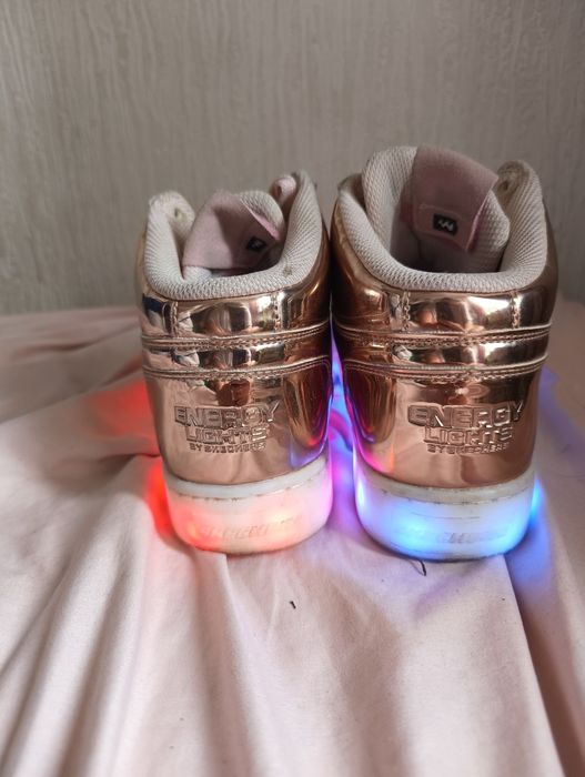 Świecące buty skechers 38 metaliczne złoto różowe hit
