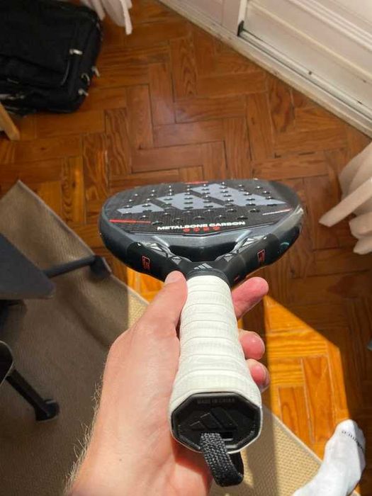 Adidas Metalbone Carbone - Padle Racket