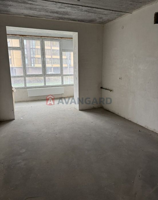 3-кімнатна 103,3 м² на Зарічанській — після забудовника.