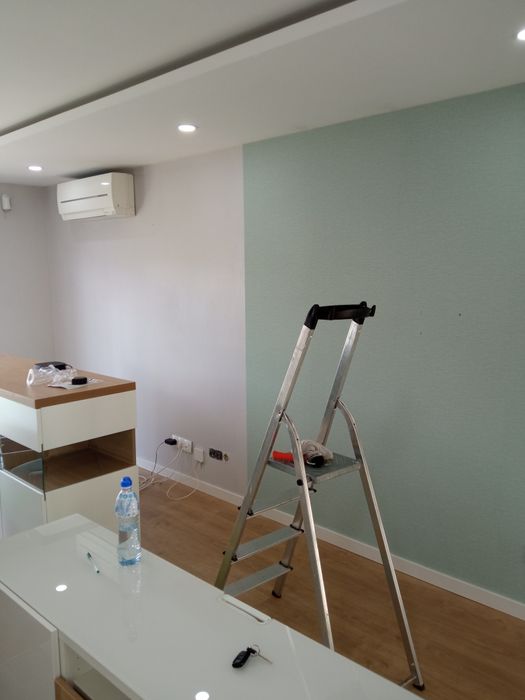 Aplicação papel de parede & Pintura interior