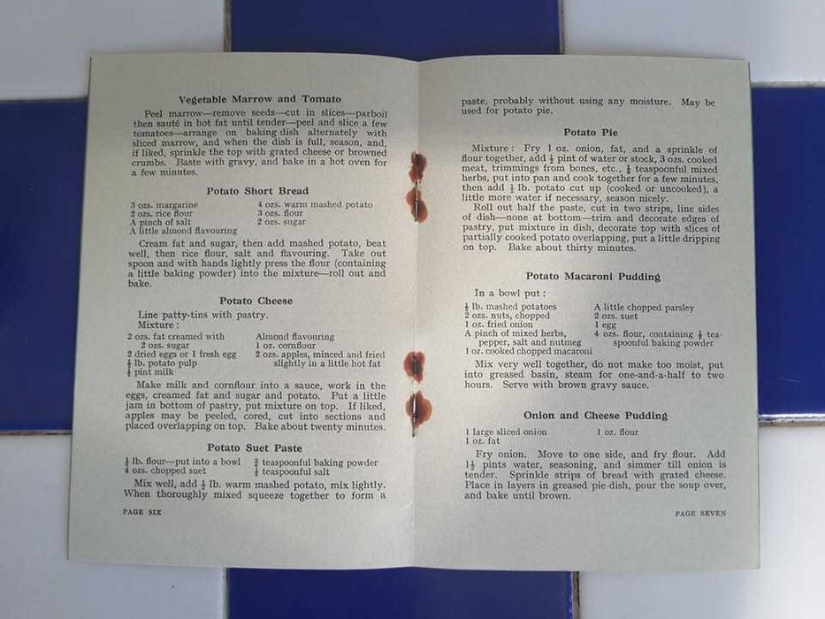 Réplica de Folheto II Guerra Mundial UK "War-Time Cookery"