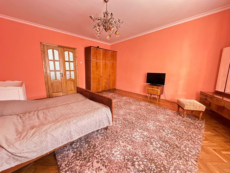 Продається житловий будинок