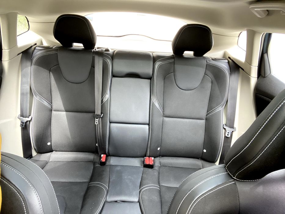 Volvo V40 — fotografia 8