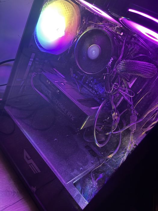 Komputer gamingowy lub do pracy