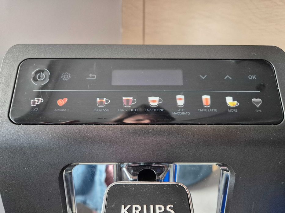 Ekspres automatyczny Krups EA894 EVIDENCE PLUS