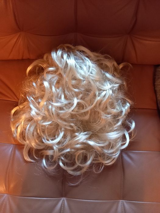 Peruka blond  DRAG QUEEN