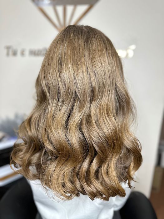 Перукар ( стрижки, фарбування, зачіски) + майстер бровіст