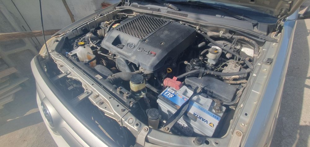 oyota Hilux 2.4 D-4D Cabine Dupla (5 Lugares) – 2008 – Nacional