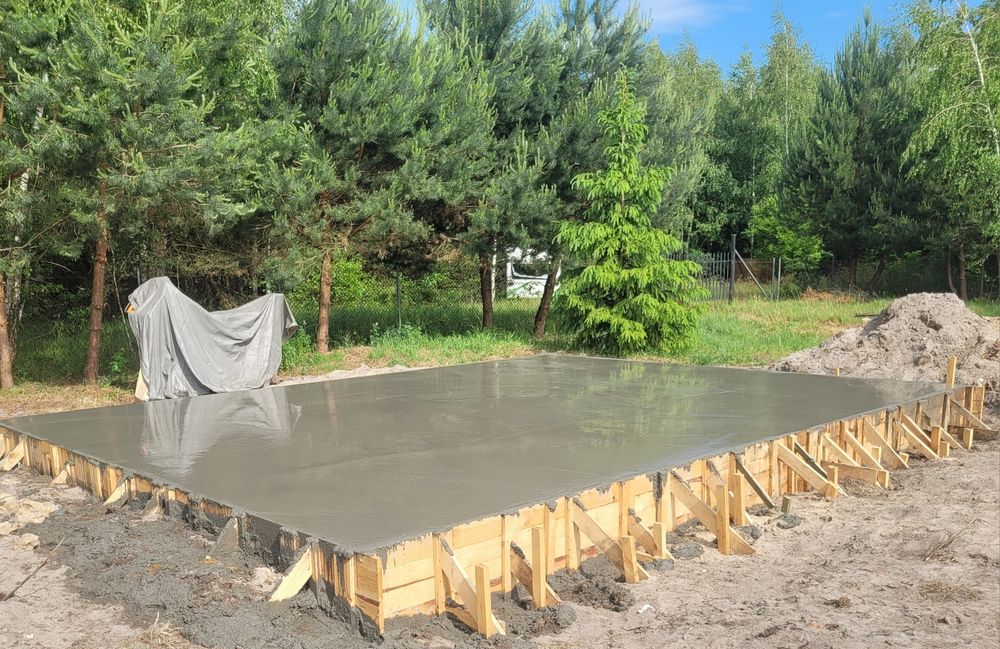 Wylewki betonowe, wylewki pod garaż, chudziaki, fundamenty.