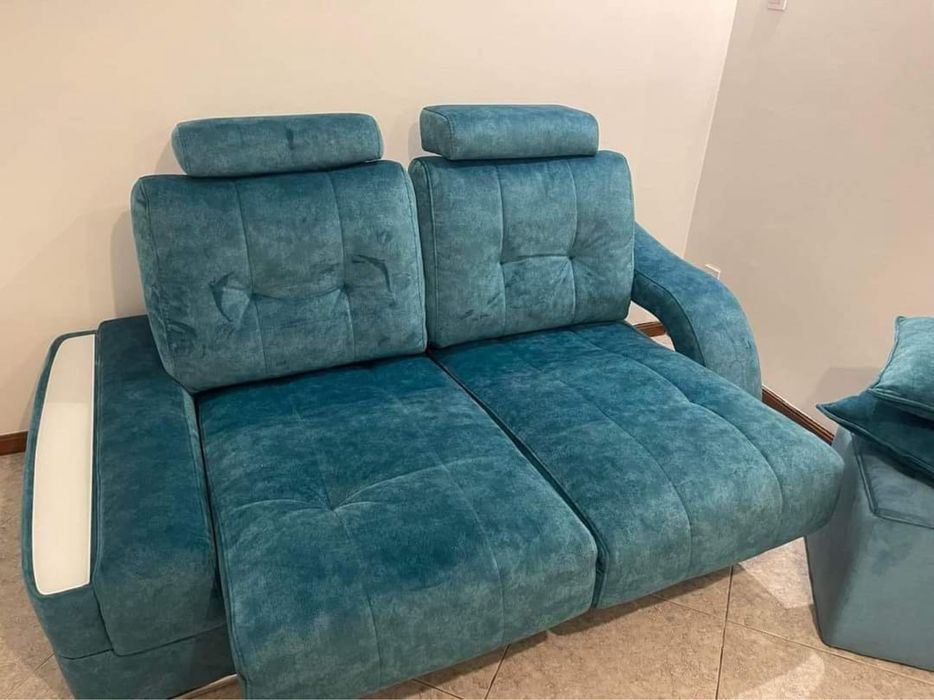 Sofa com assentos deslizantes