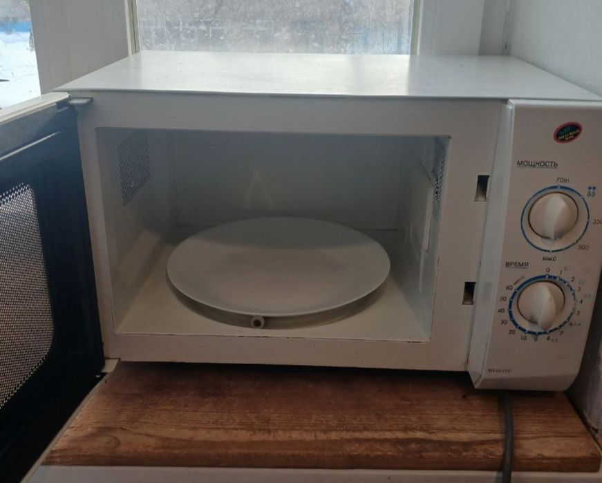 Продам микрохвильовку