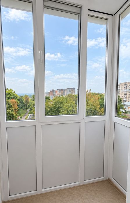 Продаж новенької 2к квартири