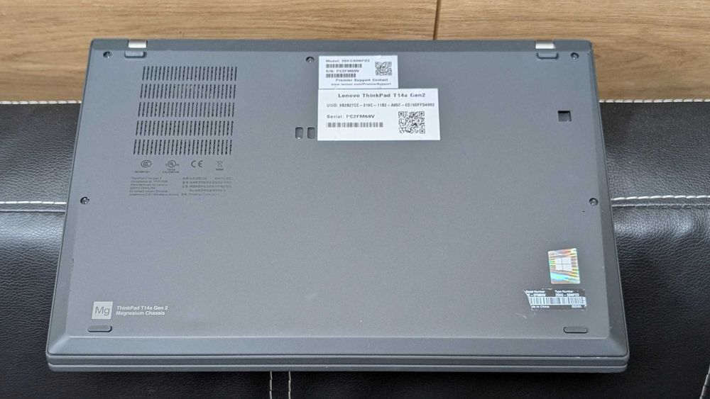 Lenovo ThinkPad T14s Gen 2 14" IPS Touch AMD Ryzen 5 Pro 5650U 16Gb