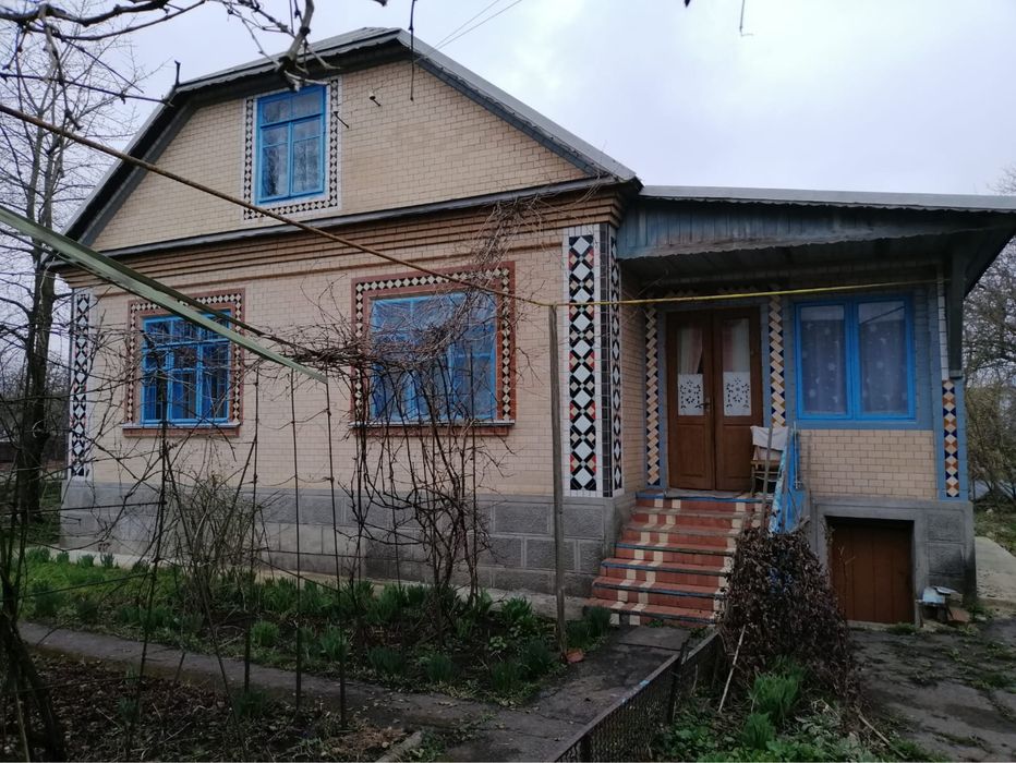 Будинок (земельна ділянка 25 сот.) село Лісоводи Хмельницька область