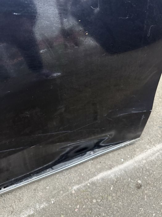 Передня ліва дверка Пасат б7