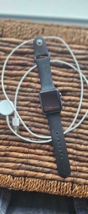 Apple Watch 1 б/в