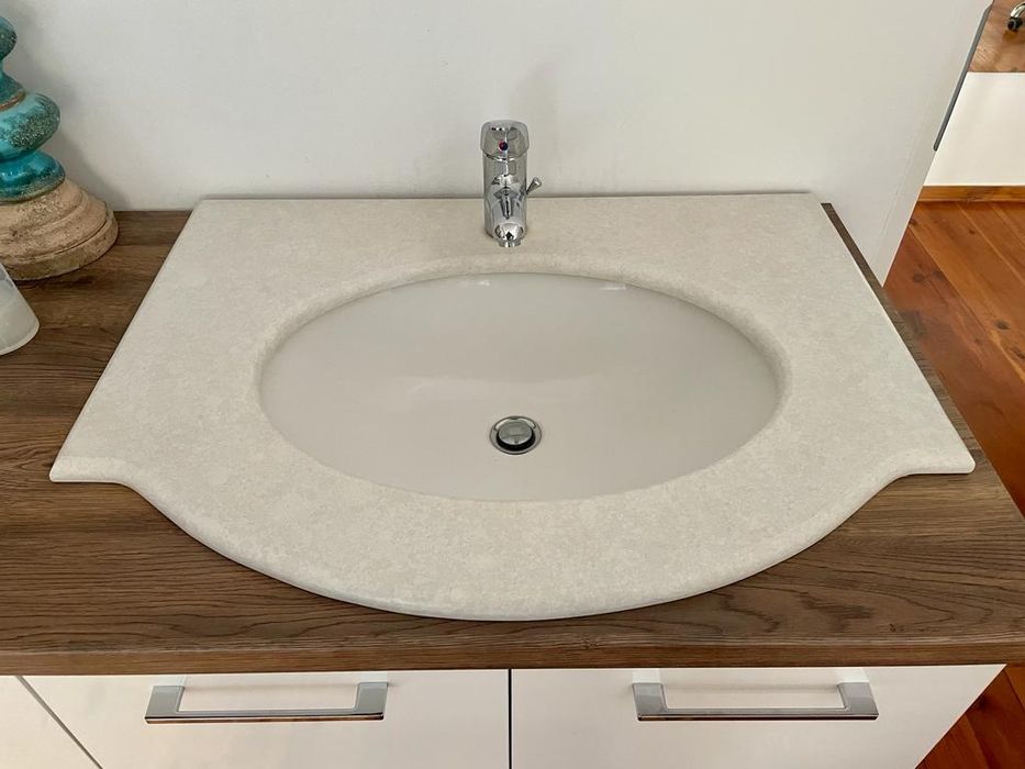 Umywalka w stylu retro