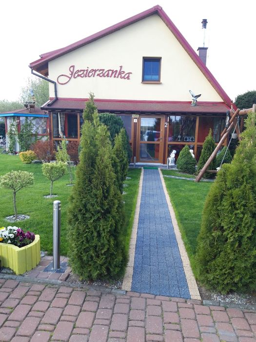 DOMKI nad morzem , jeziorem JAROSŁAWIEC.