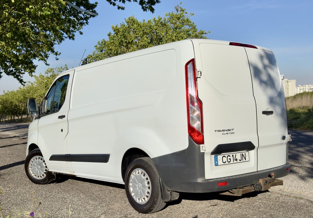 Ford Transit Custom 2.2TDCI | Desde 150€/mês