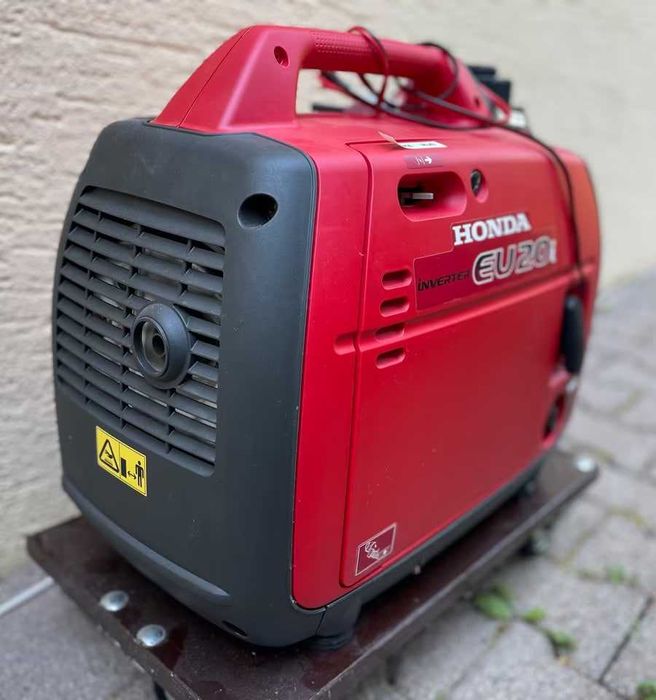 Generator inwerterowy Honda EU20i, jak nowy.