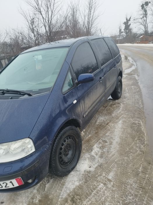 Продам Фольксваген шаран 1.8