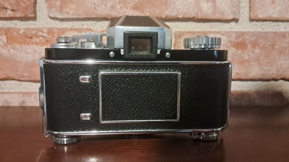 DLA PANA KAMILA Aparat analogowy ihagee exacta varex 2b z futeralem