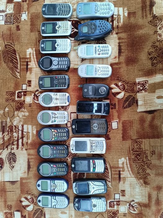 Колекція мобільних  телефонів