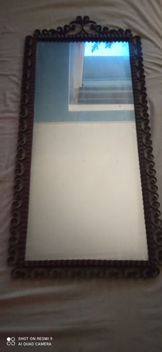 Lustro w starej kutej ramie PRL